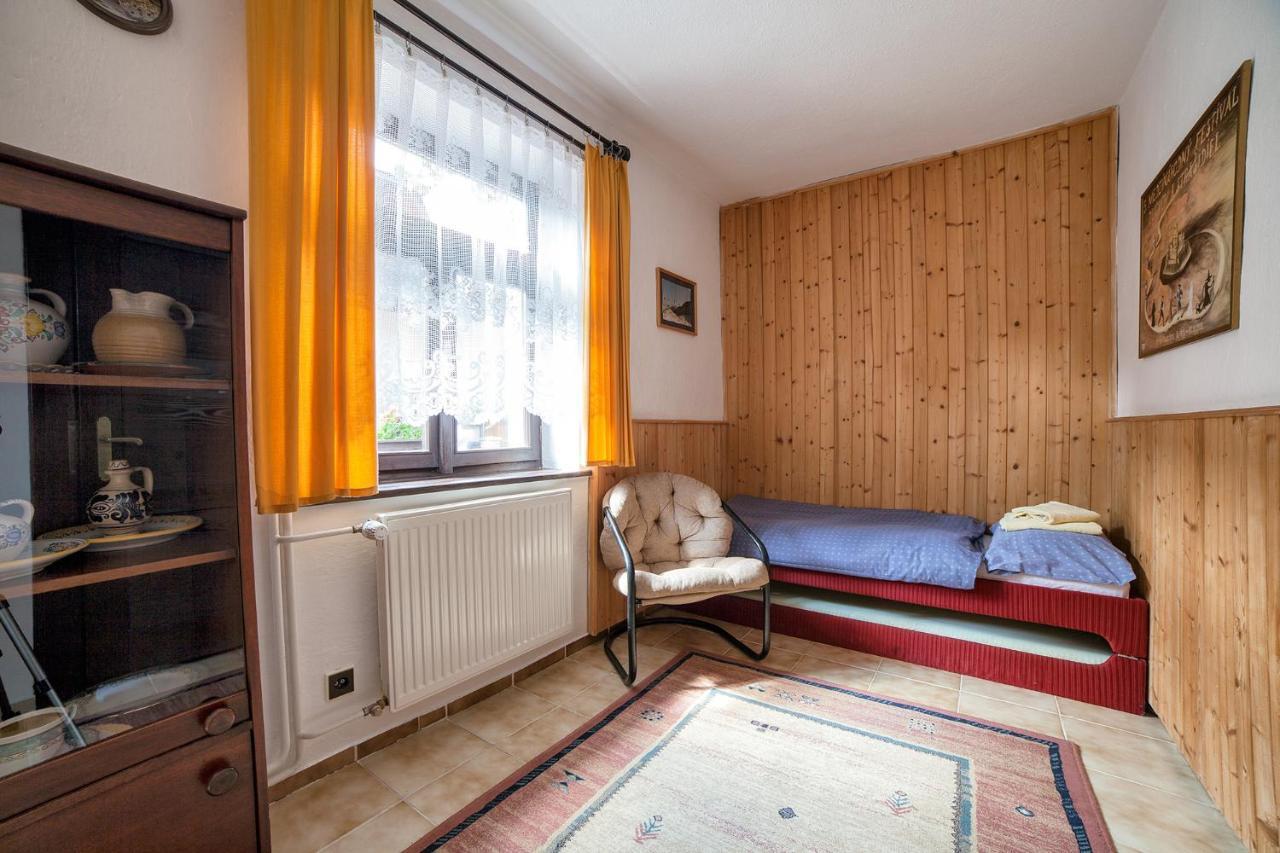 Prazdninovy Dom Eliska*** Villa Rajecka Lesna Екстериор снимка